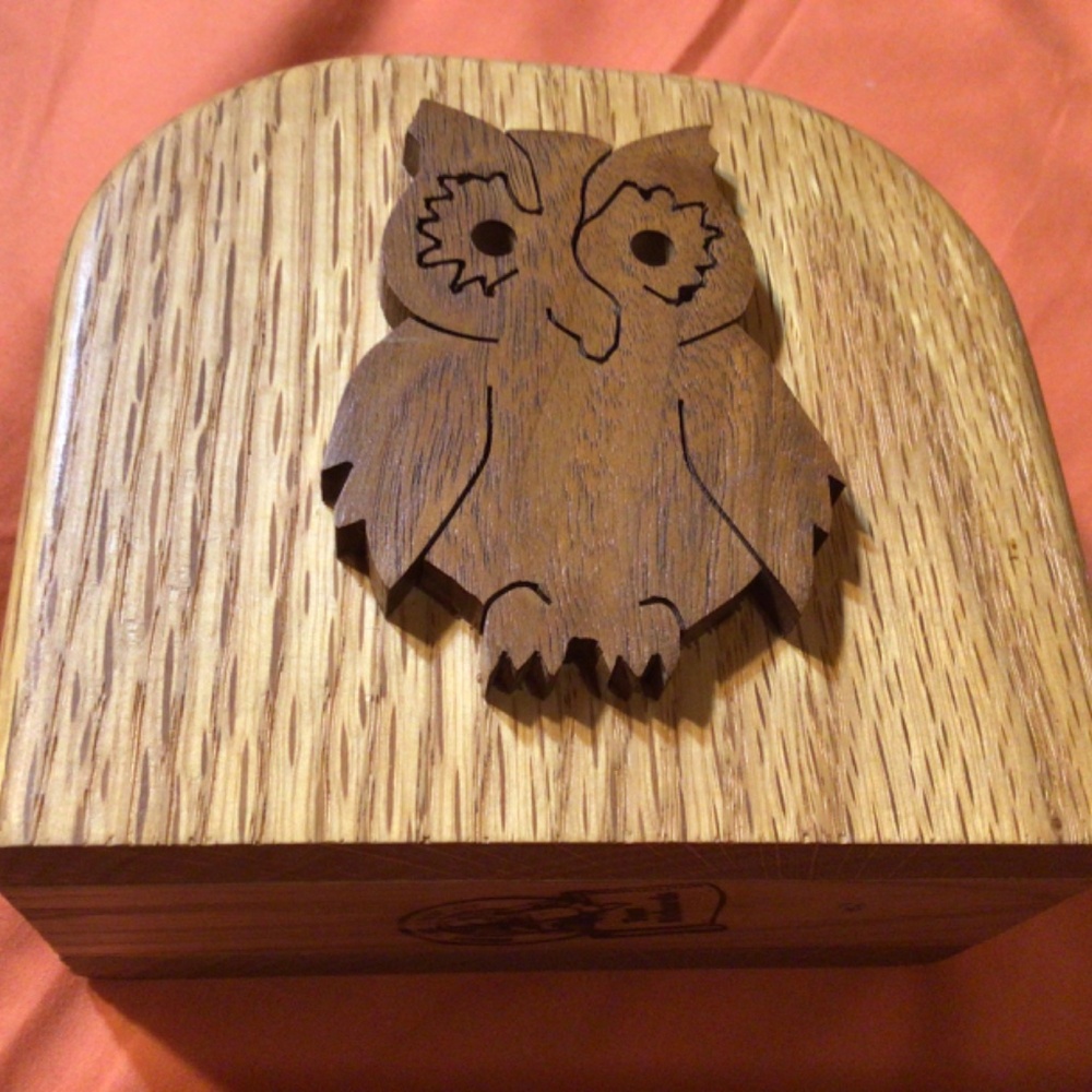 Tom Richards Handcrafted Wood Owl Napkin Holder 🦉 🪵